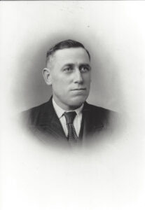 Jean Marie Le Gall, fondateur de la laiterie centenaire Le Gall à Quimper en 1923